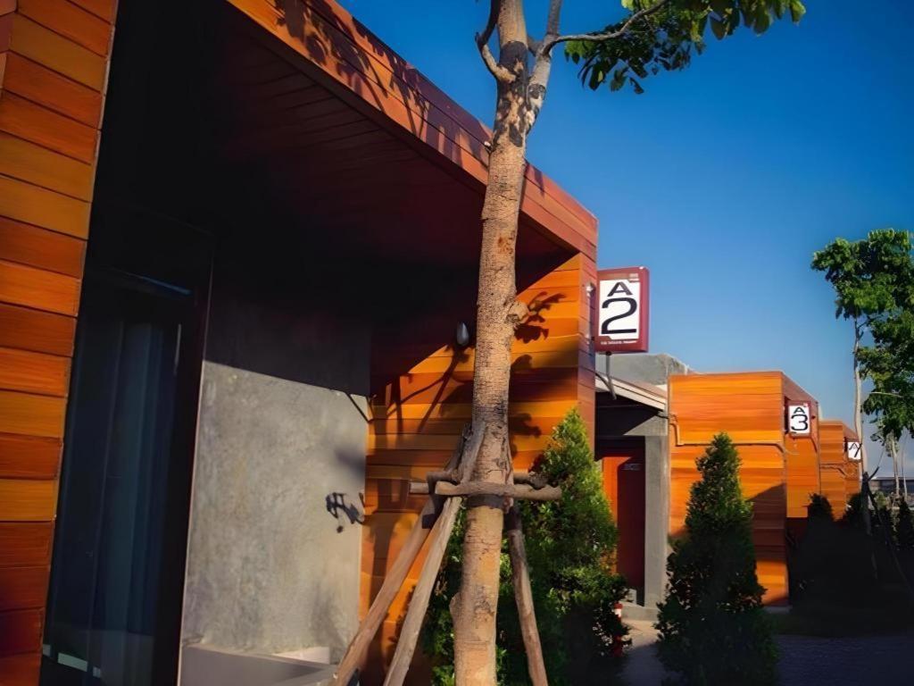 The Infinite Resort Nakhon Sawan Exterior foto
