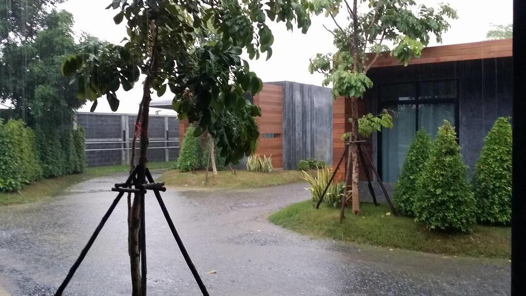 The Infinite Resort Nakhon Sawan Exterior foto